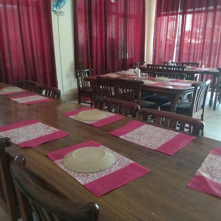 Отель Raj Laxmi Bhawan Ришикеш Экстерьер фото